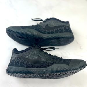 Nike Mamba Rage Sneakers